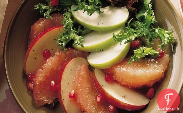 Insalata di mela e pompelmo