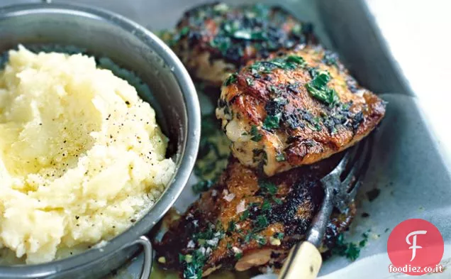 Pollo alla senape alle erbe con poltiglia di olio d'oliva
