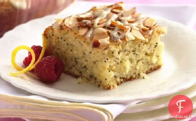 Torta di caffè al limone e semi di papavero