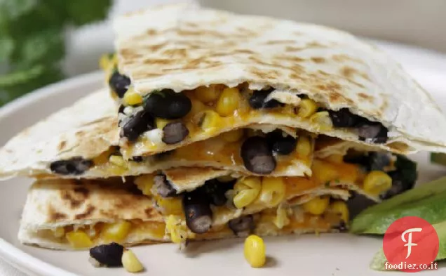 Quesadillas di fagioli neri e mais