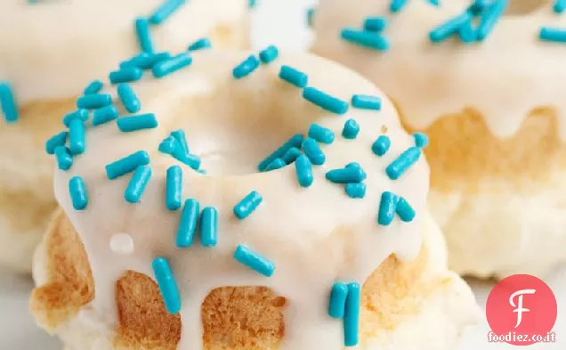 Ciambelle alla vaniglia al forno con glassa alla vaniglia