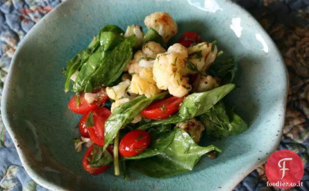 Cavolfiore arrosto con pomodoro, aneto e capperi