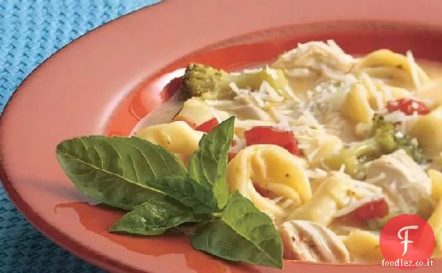 Zuppa di Pollo-Broccoli-Tortellini