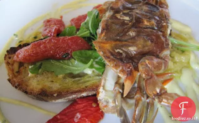 Merluzzo nero selvatico dell'Alaska di Noah Rosen con hummus di caglio fresco