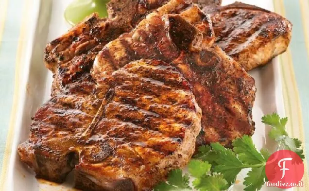 Braciole di maiale alla griglia del sud-ovest con salsa di pesca