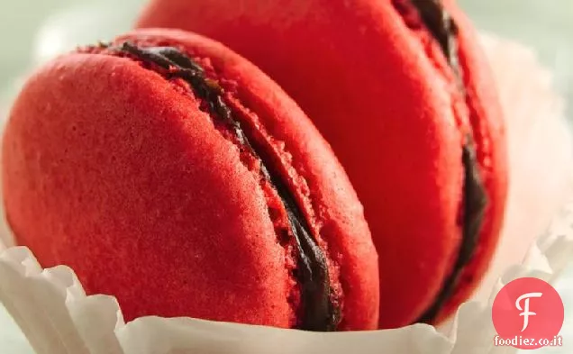 Macarons francesi con Ganache al cioccolato agrodolce