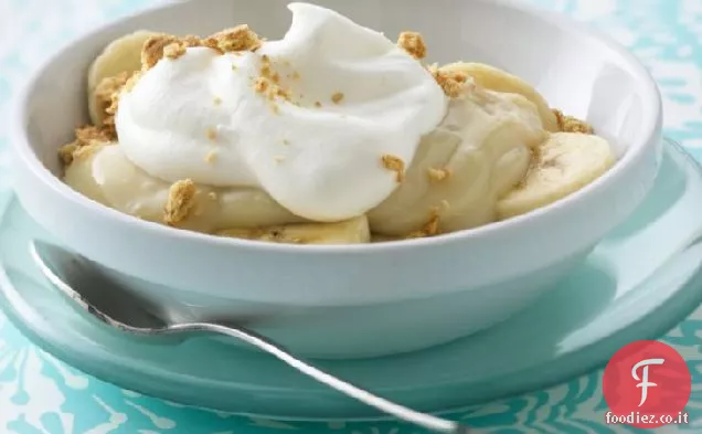 Torta di crema di banana nuova moda