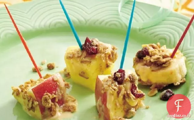 Kabobs di frutta di muesli