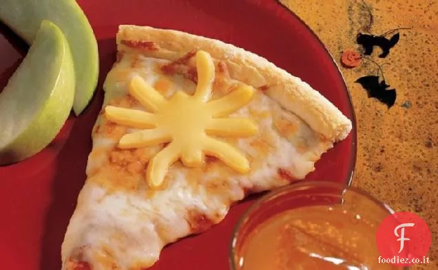 Pizza al formaggio di Halloween