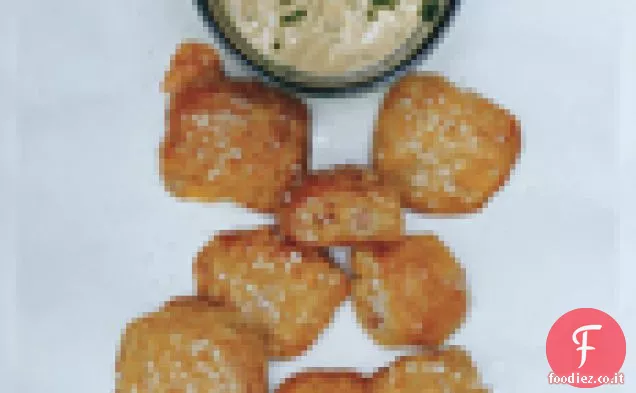 Paese Prosciutto e Cheddar Pretzel morsi con Senape Jalapeño