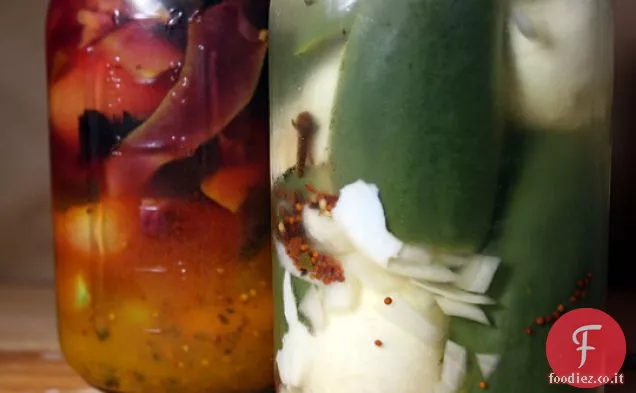 Uova in salamoia con Jalapenos