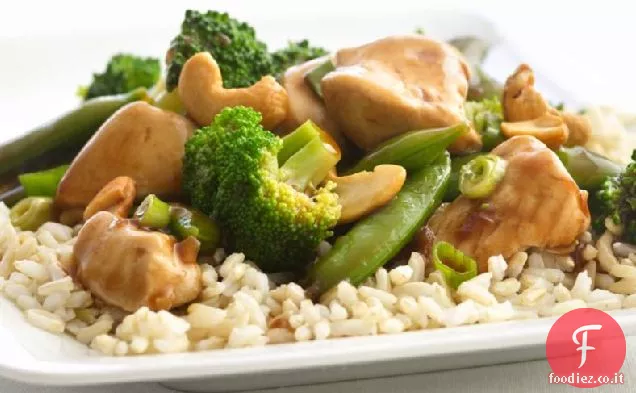 Pollo magro di anacardi e broccoli