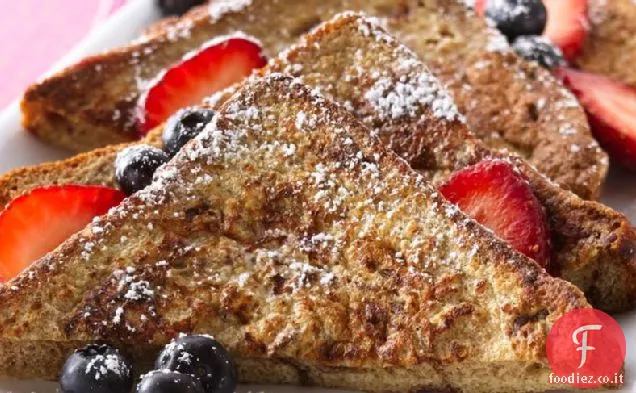 Toast alla cannella e uva passa