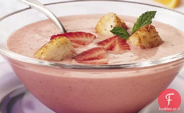Zuppa di frutti di bosco refrigerati