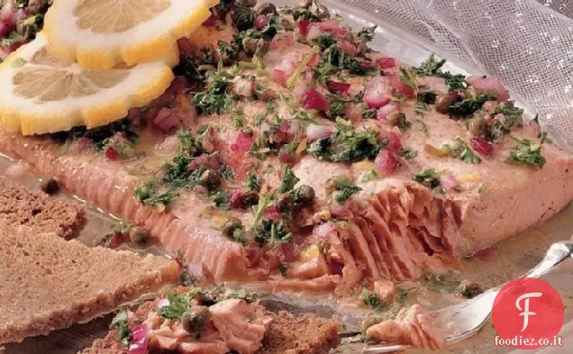 Salmone in camicia con salsa di miele e senape