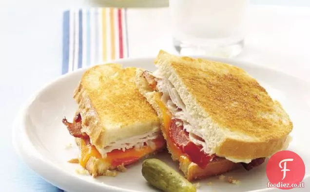 Panini con tacchino e pancetta tostati