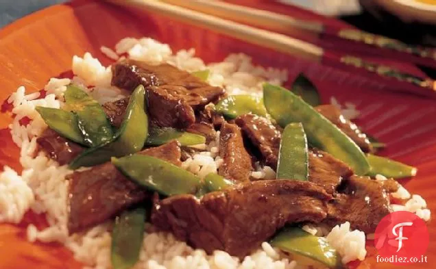 Manzo con baccelli di piselli