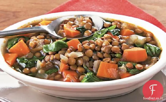 Zuppa di lenticchie e spinaci a cottura lenta