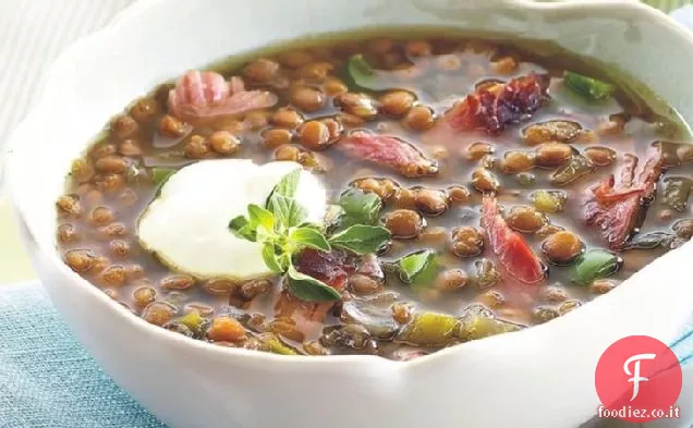 Zuppa di lenticchie di tacchino affumicato a cottura lenta