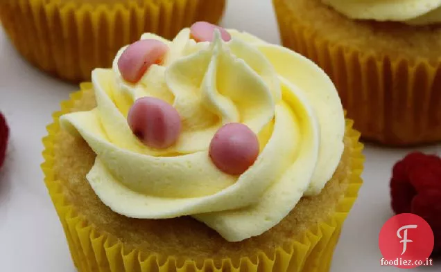 Cupcakes allo yogurt al limone e lampone