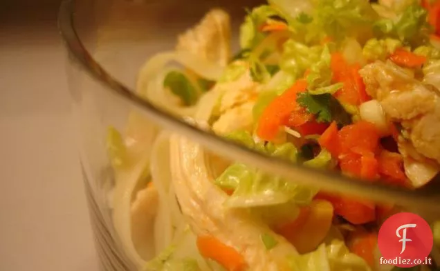 Insalata di spaghetti di riso quasi estiva