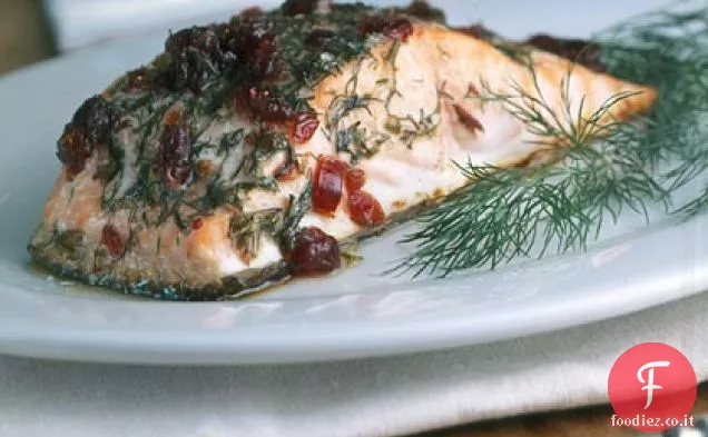 Alder-salmone arrosto con aneto e mirtilli rossi