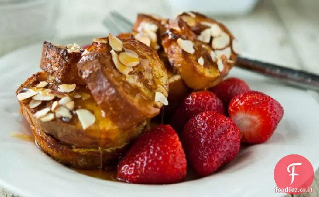 Tazze di toast alla francese ubriachi
