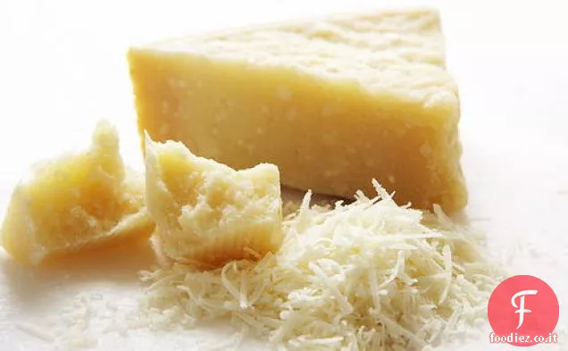 Zuppa di Fagioli Toscani con Prosciutto e Parmigiano-Reggiano Grattugiato