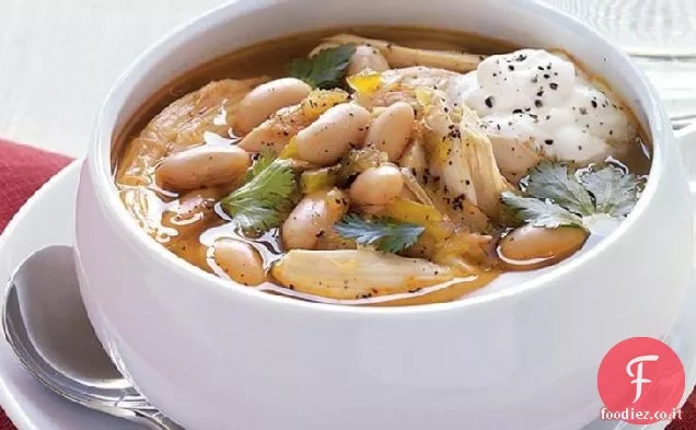 Zuppa di pollo e fagioli bianchi del sud-ovest