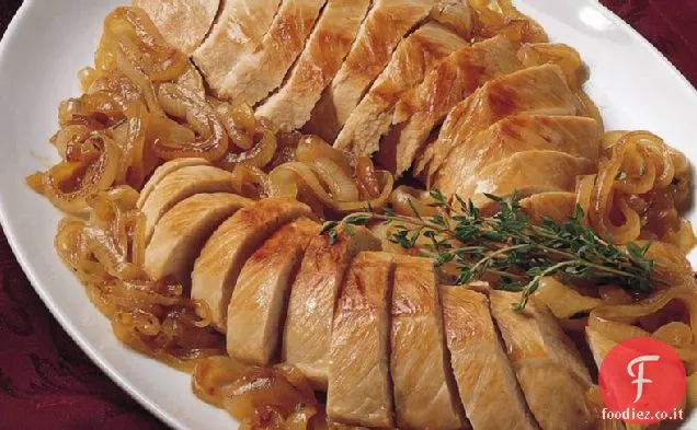 Filetto di tacchino con cipolle caramellate