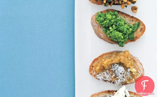 Piselli schiacciati con bruschetta alla menta