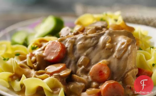 Slow-Cooker Funghi bistecca svizzera e sugo