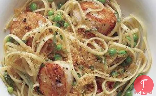 Linguine Con Capesante, Burro Marrone e Piselli