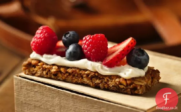 Barrette di frutti di bosco e crema di muesli