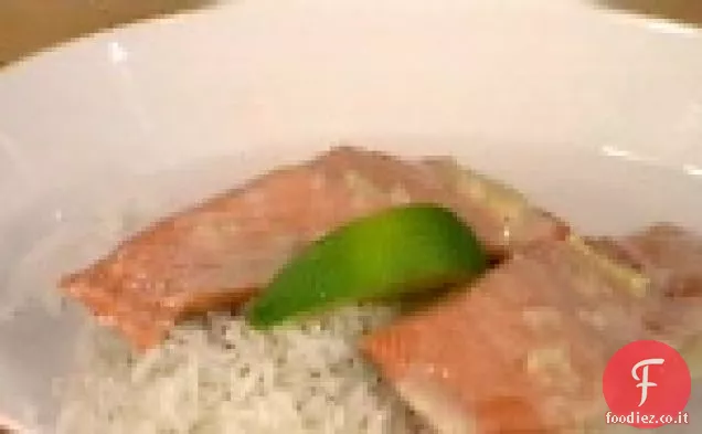 Sake - salmone Sockeye al vapore con burro di sake
