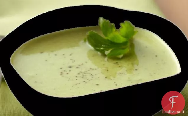 Zuppa di asparagi cremosa