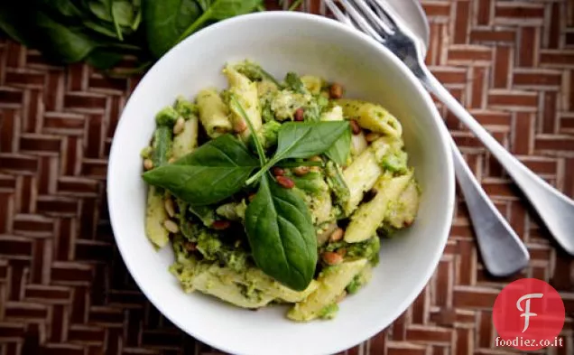Penne di piselli e avocado