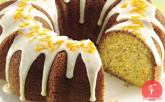 Torta di semi di papavero arancione