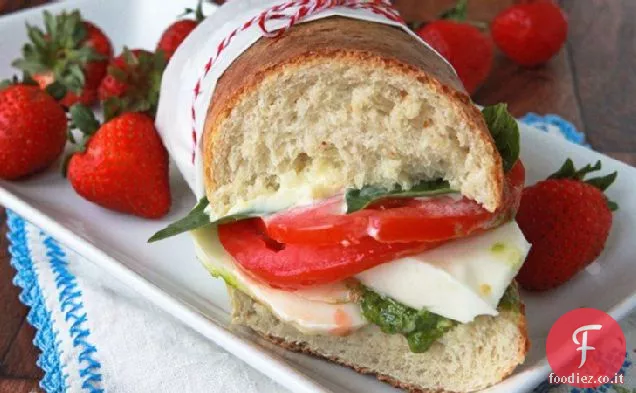 Panini al Pesto di Rucola Caprese