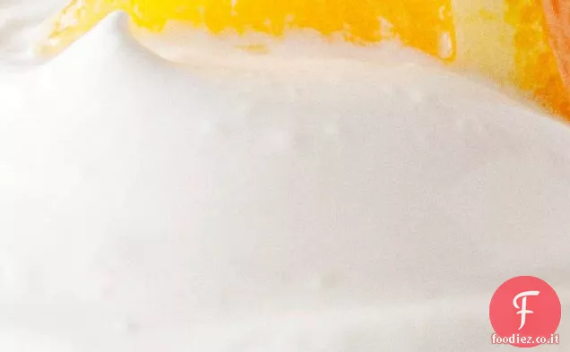 Bigné bianco belga con glassa arancione