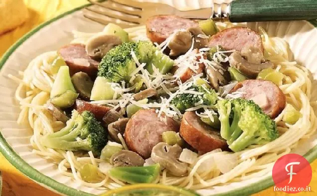 Cena di salsiccia di famiglia