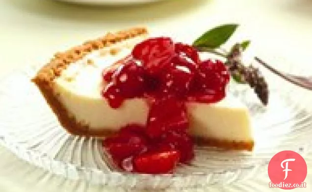 Cheesecake alla vaniglia con topping alle bacche di ciliegia