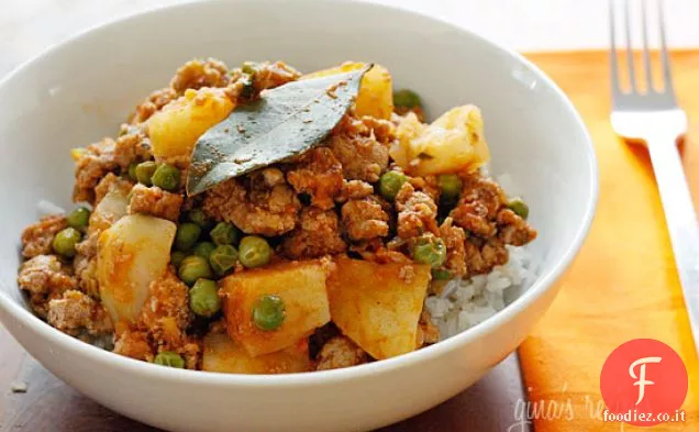 Tacchino macinato con patate e piselli primaverili