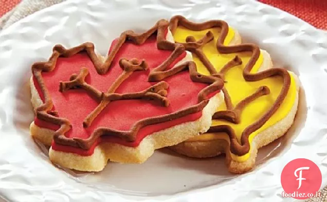 Biscotti ghiacciati alle foglie di mandorla