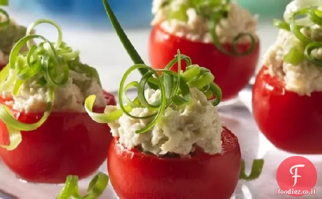 Antipasti ripieni di pomodoro