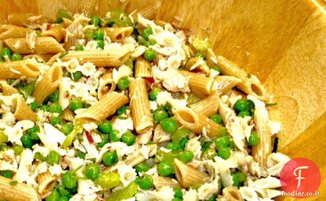 Insalata di piselli e tonno