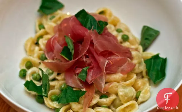 Cena di stasera: Orecchiette con Piselli, Prosciutto e Crème Fraîche