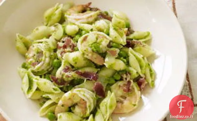 Gamberi e Conchiglie Con Pancetta e Piselli