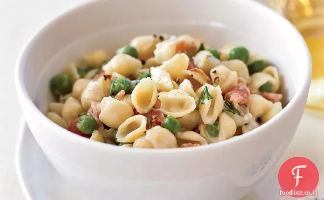 Gusci di pasta con Piselli e Prosciutto