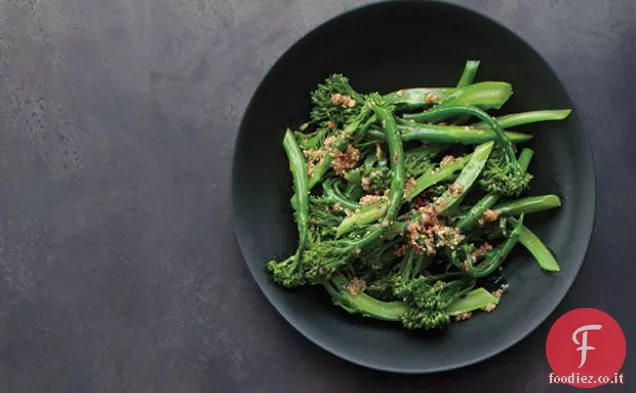 Broccolini con Vinaigrette di Sesamo Piccante